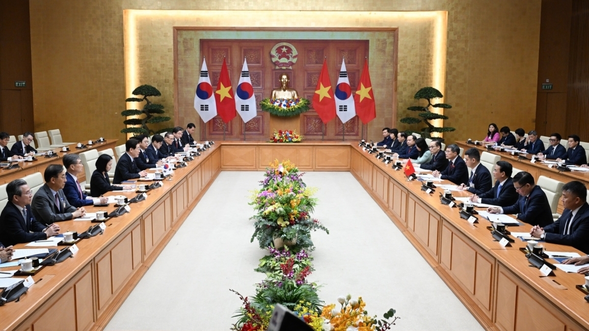 ທ່ານນາຍົກລັດຖະມົນຕີ ເລມິນຮຶງ ພົບປະສົນທະນາກັບປະທານາທິບໍດີ ສ.ເກົາຫຼີ