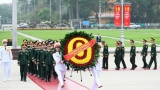 ບັນດາຜູ້ນຳພັກ, ລັດ ເຂົ້າວາງພວງມາລາ ຢ້ຽມຂໍ່ານັບ ສຸສານ ປະທານ ໂຮ່ຈີມິນ ເນື່ອງໃນໂອກາດສະເຫຼີມສະຫຼອງ ຄົບຮອບ 51 ປີ ວັນປົດປ່ອຍພາກໃຕ້, ທ້ອນໂຮມປະເທດຊາດເປັນເອກະພາບ.