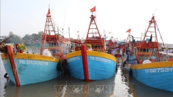 ຮັດແໜ້ນການຄຸ້ມຄອງເຮືອຫາປາ, ແຂວງດົ່ງທັບ ສະກັດກັ້ນການລະເມີດ IUU ຈາກຕົ້ນເຫດ