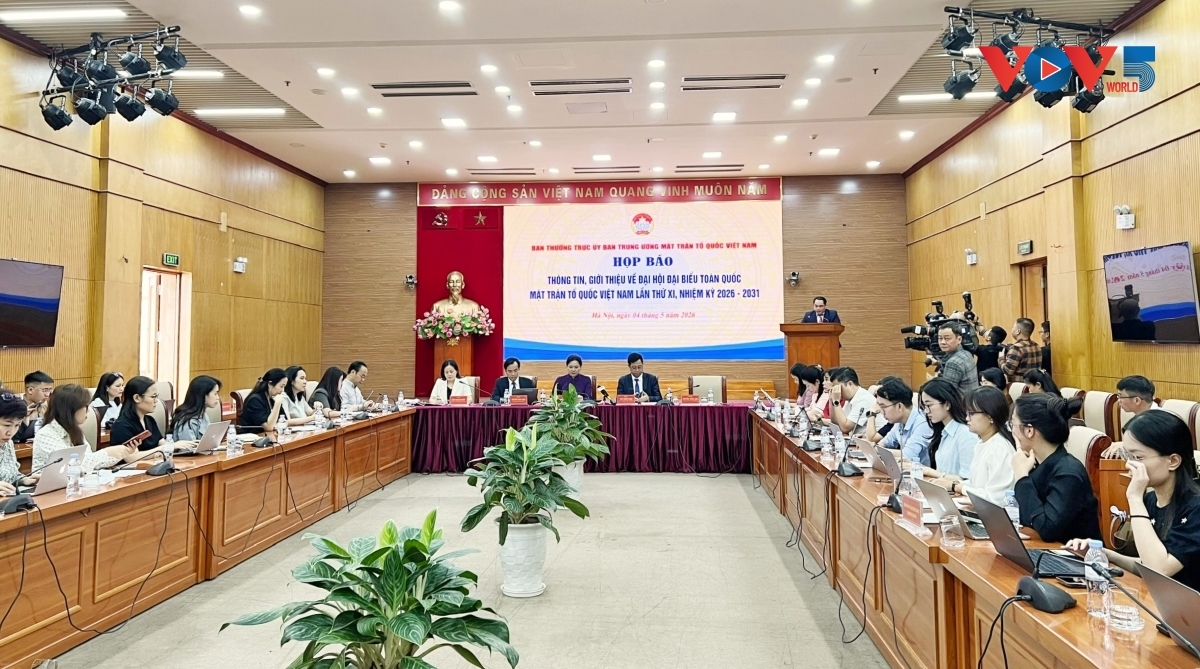 ກຽມ​ພ້ອມ​ໃຫ້​ແກ່ກອງ​ປະ​ຊຸມ​ໃຫຍ່​ແນວ​ໂຮມ​ປະ​ເທດ​ຊາດ ຫວຽດ​ນາມ ຄັ້ງ​ທີ XI