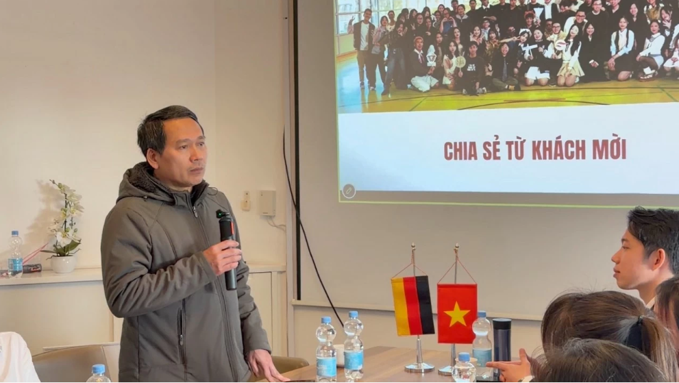 ນັກສຶກສາຫວຽດນາມ ຢູ່ ຟຣັງເຟີດ ເພີ່ມທະວີການເຊື່ອມຕໍ່ປະຊາຄົມ ນັກສຶກສາຫວຽດນາມ ຢູ່ ຟຣັງເຟີດ ເພີ່ມທະວີການເຊື່ອມຕໍ່ປະຊາຄົມ