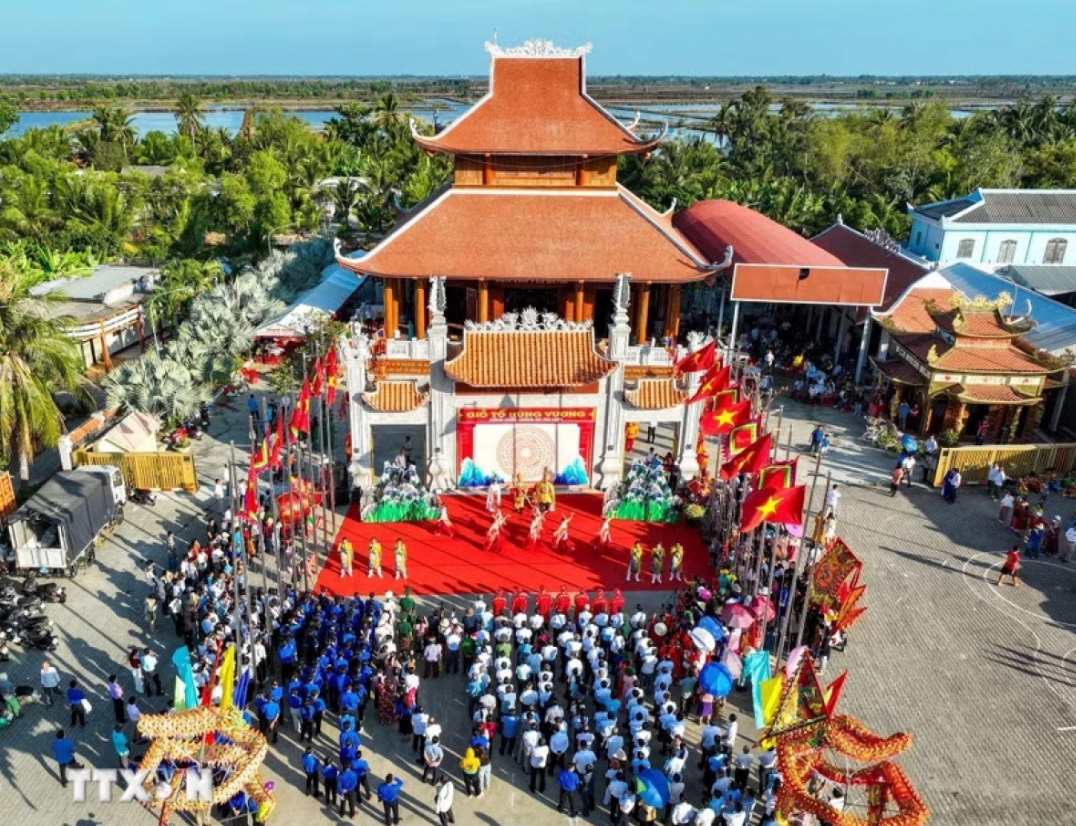 ພັດທະນາເສດຖະກິດກາງຄືນຕິດພັນກັບມໍລະດົກວັດຮຸ່ງ
