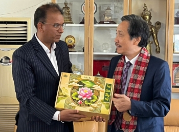 ເຫັນດີຈັດຕັ້ງບັນດາການເຄື່ອນໄຫວສະເຫຼີມສະຫຼອງ 50 ປີແຫ່ງວັນສ້າງຕັ້ງການພົວພັນທາງການທູດ ຫວຽດນາມ - ເນປານ ຢູ່ ຮ່າໂນ້ຍ