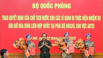 3 ນາຍທະຫານ ຂອງກອງທັບປະຊາຊົນຫວຽດນາມ ປະຕິບັດໜ້າທີ່ຮັກສາສັນຕິພາບສະຫະປະຊາຊາດ