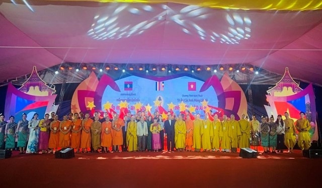 ຫວນຄືນບັນດາວິລະຊົນ, ນັກຮົບຊາວຫວຽດນາມ ທີ່ເຄີຍປະຕິບັດໜ້າທີ່ສາກົນຢູ່ຊຽງຂວາງ
