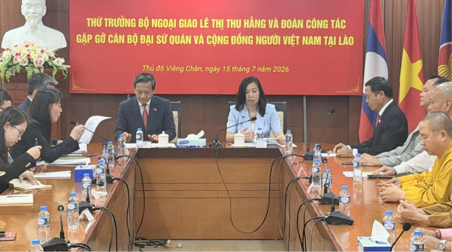 ພະລັງແຫ່ງຄວາມສາມັກຄີ ແລະ ການພັດທະນາຂອງຄຸມຊົນຄົນຫວຽດນາມ ຢູ່ ລາວ ພະລັງແຫ່ງຄວາມສາມັກຄີ ແລະ ການພັດທະນາຂອງຄຸມຊົນຄົນຫວຽດນາມ ຢູ່ ລາວ
