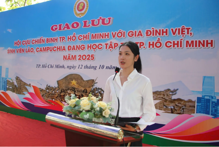 ຮັດແໜ້ນຄວາມມິດຕະພາບລະຫວ່າງຫວຽດນາມ - ລາວ ແລະ ກຳປູເຈຍ ໂດຍຜ່ານລາຍການ “ຄອບຄົວຫວຽດນາມ ກັບນັກຮຽນລາວ ແລະ ກຳປູເຈຍ”.