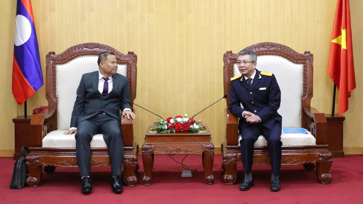 ຫວຽດນາມ - ລາວ: ຍົກສູງປະສິດທິຜົນຂອງການຮ່ວມມືໃນວຽກງານການຄຸ້ມຄອງພາສີ.