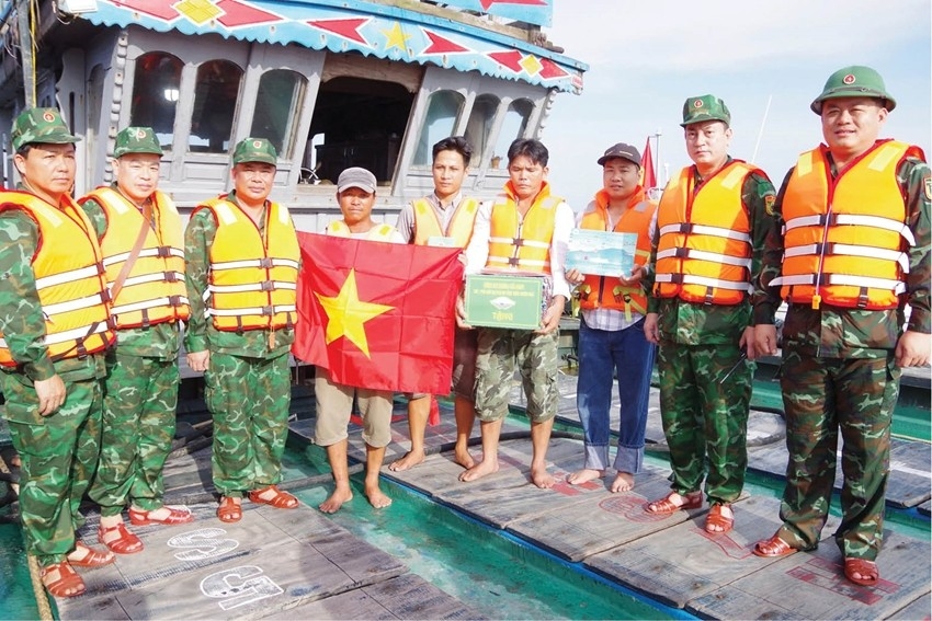 ນະຄອນເຫ້ວ ມີແຜນຈະໃຊ້ງົບປະມານ 16 ຕື້ດົ່ງເພື່ອໜູນຊ່ວຍການມ້າງກຳປັ່ນຫາປາກວ່າ 100 ລຳທີ່ບໍ່ມີເງື່ອນໄຂດຳເນີນການ. ນະຄອນເຫ້ວ ມີແຜນຈະໃຊ້ງົບປະມານ 16 ຕື້ດົ່ງເພື່ອໜູນຊ່ວຍການມ້າງກຳປັ່ນຫາປາກວ່າ 100 ລຳທີ່ບໍ່ມີເງື່ອນໄຂດຳເນີນການ.