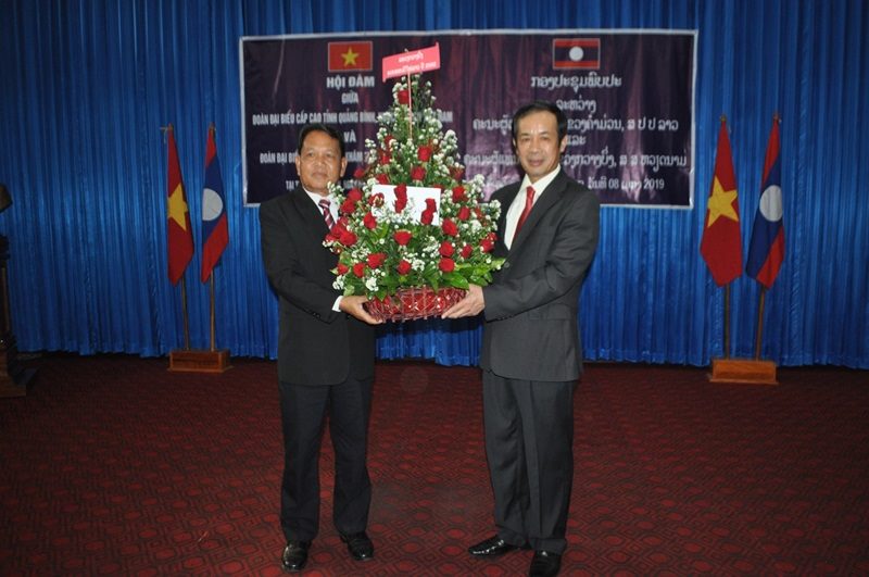ຄໍາມ່ວນ-ກວາງບິ່ງຮັດແໜ້ນສາຍພົວພັນສອງຝ່າຍ