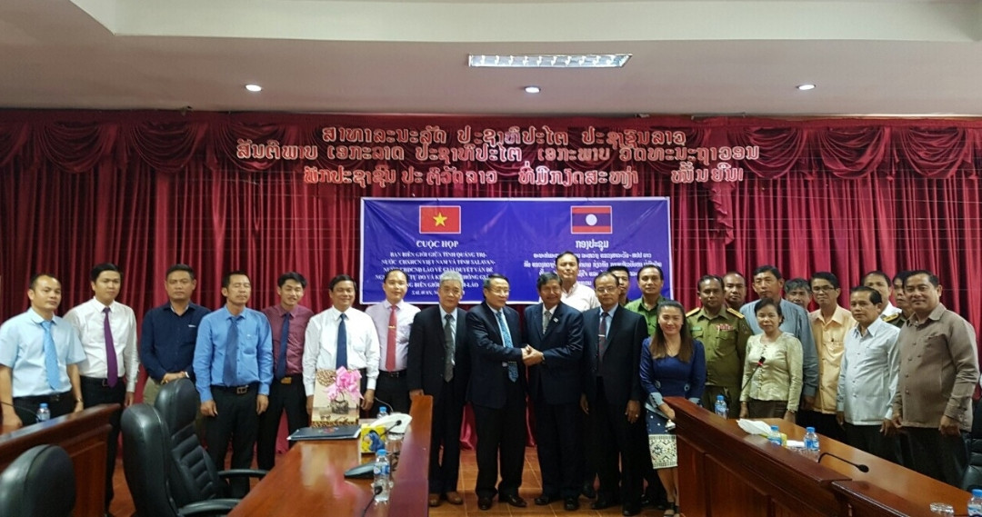ເພີ່ມທະວີການສົ່ງເສີມການລົງທຶນ, ການຄຸ້ມຄອງການ​ຄ້າຊາຍແດນ ລະຫວ່າງ ແຂວງ ກວ້າງຈິ - ແຂວງ ສາລະວັນ