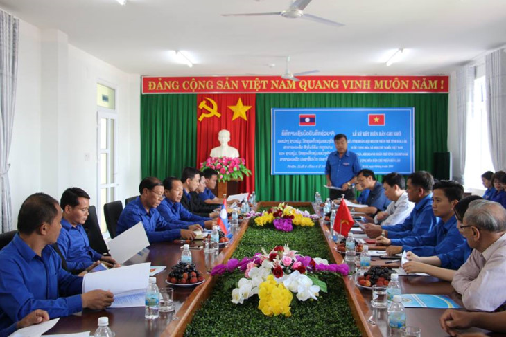 ໄວໜຸ່ມແຂວງດັກລັກເພີ່ມທະວີການຮ່ວມມື,ພົບປະແລກປ່ຽນກັບໄວໜຸ່ມແຂວງຈຳປ​າສັກ,ລາວ