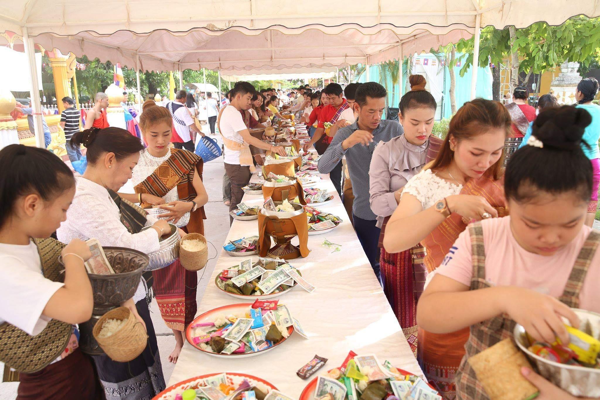 ປະຊາຊົນລາວທົ່ວປະເທດ  ເລີ່ມຕົ້ົ້ນບຸນບາດເຂົ້າພັນສາ