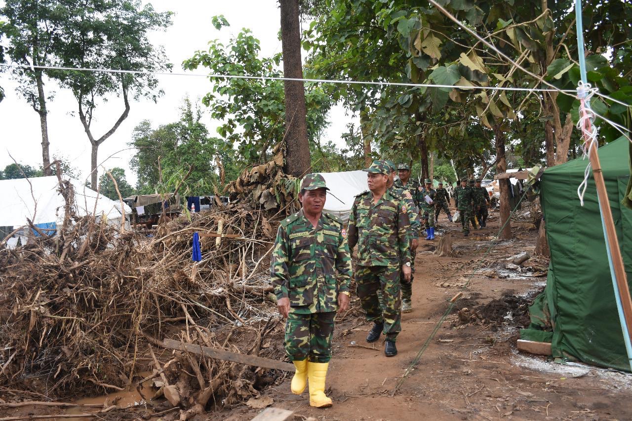 ຮອງລັດຖະມົນຕີກະຊວງປ້ອງກັນປະເທດ ລົງຊີ້ນຳວຽກງານ ຢູ່ ເມືອງສະຫນາມໄຊ