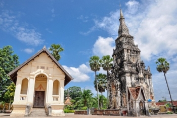 ການປະຕິສັງສັງຂອນ ເດີ່ນວັດພະທາດອີງຮັງ ສະຫວັນນະເຂດ