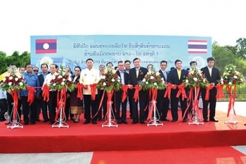 ເປີດຂະບວນລົດຂົນສົ່ງສິນຄ້າ ຂ້າມຂົວມິດຕະພາບ ລາວ-ໄທ 1