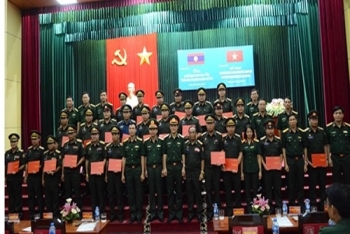 ຜົນສຳເລັດການຝຶກອົບຮົມວຽກງານເສນາທິການ-ພະລາທິການໃຫ້ແກ່ພະນັກງານກອງທັບປະຊາຊົນລາວ ປີ 2019