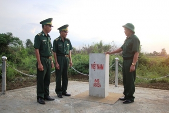 ແບບຢ່າງອັນດີເດັ່ນໃນວຽກງານປົກປັກຮັກສາຊາຍແດນ ແລະຫຼັກໝາຍຊາຍແດນ