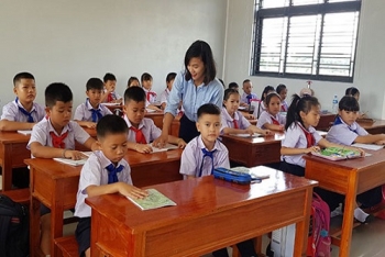ບັນດາການເຄື່ອນໄຫວເຊື່ອມຕໍ່ການສຶກສາກັບປະເທດເພື່ອນມິດລາວ