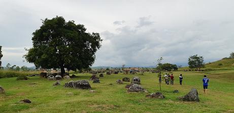 ທ່ຽວຊົມ ຄົ້ນຫາຄວາມລຶກລັບ ຂອງທົ່ງໄຫຫີນ ຂອງແຂວງຊຽງຂວາງ
