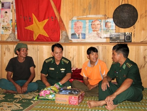 ສ້າງເສັ້ນຊາຍແດນ ຫວຽດນາມ-ລາວ ສະຖຽນລະພາບ ແລະພັດທະນາ