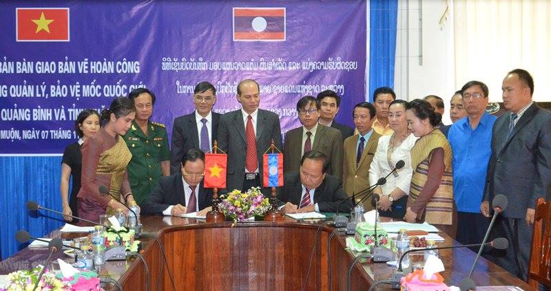 ຄຳມ່ວນ-ກວາງບິ່ງ ສືບຕໍ່ຮ່ວມມືຄຸ້ມຄອງ-ຮັກສາຫລັກໝາຍ ຊາຍແດນ