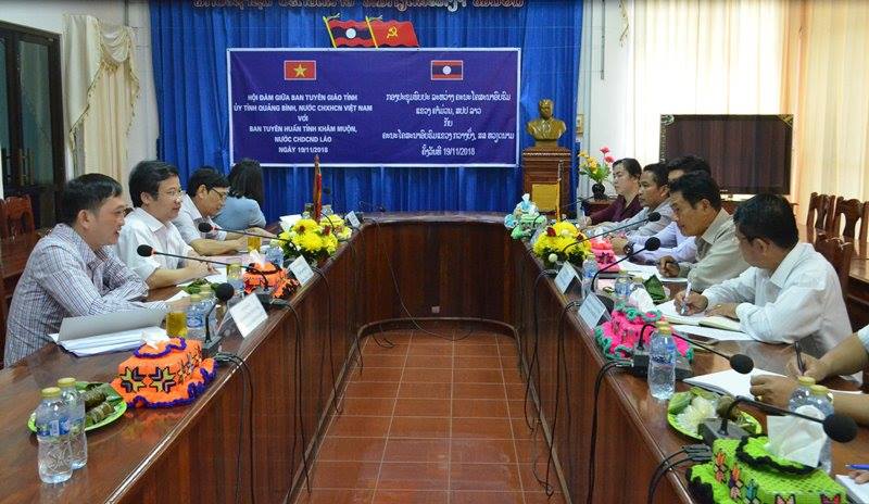 ຄະນະໂຄສະນາອົບຮົມ ຄຳມ່ວນ-ກວາງບິ່ງ ຮ່ວມປຶກສາຫາລື ແລກປ່ຽນບົດຮຽນ ໃນການສ້າງປຶ້ມປະຫວັດສາດ ການພົວພັນຮ່ວມມືພິເສດ ລາວ-ຫວຽດ