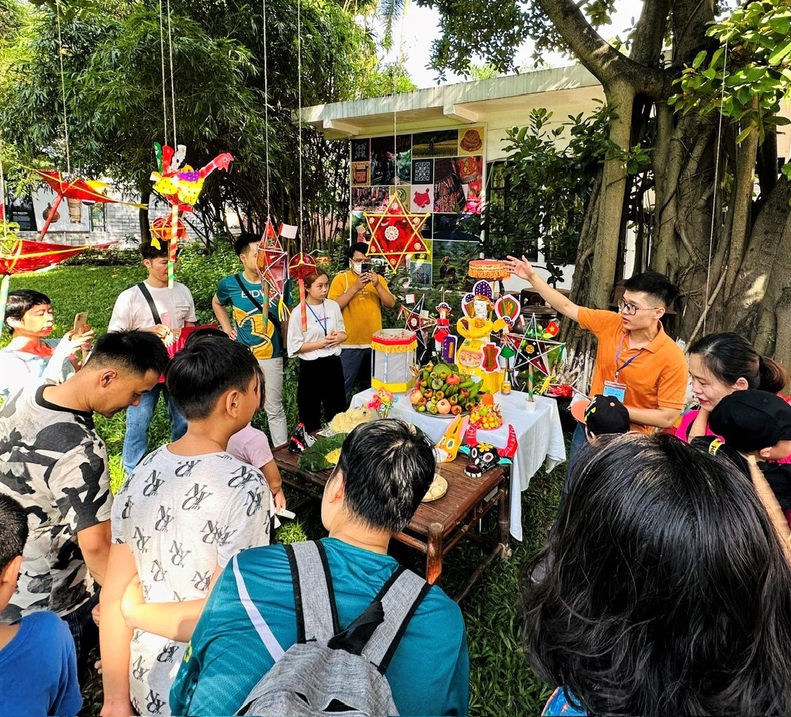 ບຸນວັນເພັງ ເດືອນແປດປີ 2023: ຂ້ອຍຮັກວັນເພັງ ເດືອນແປດ - ຂ້ອຍຮັກວິທະຍາສາດ