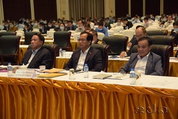 ຂະແໜງການເງິນຈັດກອງປະຊຸມ ສະຫລຸບວຽກງານ ປະຈຳປີ 2020 ແລະ ທິດທາງແຜນການປະຈໍາປີ 2021