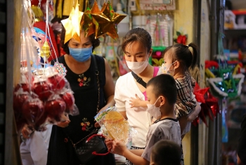 ບຸນໄຫວ້ພະຈັນທີ່ມ່ວນຊື່ນ