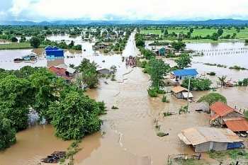 ສປປ.ລາວ: ເຂົ້ານາຫລາຍພັນເຮັກຕາທັງເມືອງວິລະບູລີ, ເຊໂປນ, ຈຳພອນ, ສອງຄອນ, ໄກສອນ ພົມວິຫານ ແລະອື່ນໆ ຖືກນໍ້າຖ້ວມ