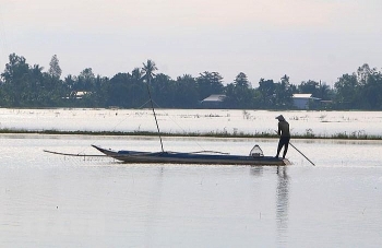 ຮັບຊົມຄວາມງາມລະດູນ້ຳຖ້ວມຢູ່ປາຍນ້ຳ ເຮົ້າຢາງ